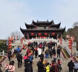 磁县湖北旅游攻略(七月湖北旅游攻略)