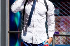 磁县泳拆男模(时髦泳拆男模)