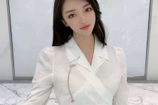 磁县乌鲁木齐伴游模特兼职的简单介绍