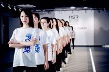 磁县南京少儿模特兼职(南京潮童星少儿模特培训地址)