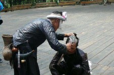 磁县欲带老伴游遍中国(带着老伴去旅游)