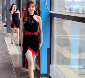 磁县女孩为挣钱在学校兼职当模特的简单介绍