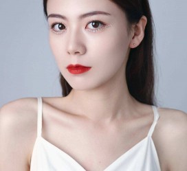 磁县兼职模特要打点模卡吗(兼职做模特要交钱拍模卡)