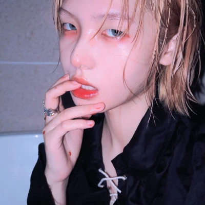 磁县伴游女生樱花漫舞的资料