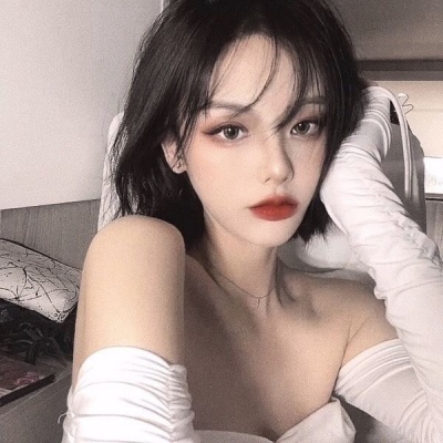 磁县伴游女生李幻极的资料