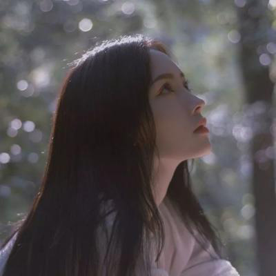 磁县伴游女生秦鹿鸣的资料