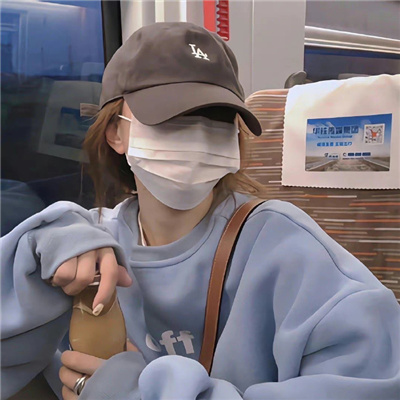 磁县伴游女生钟离镜心的资料
