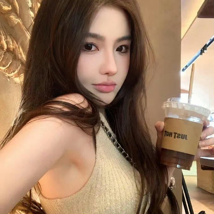 磁县伴游女生阿丽米热·艾美尔的资料