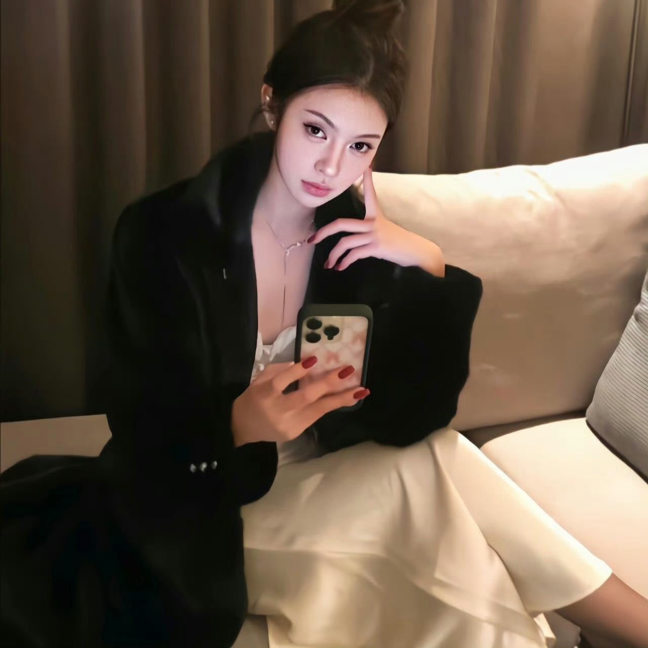 磁县伴游女生周语言的资料