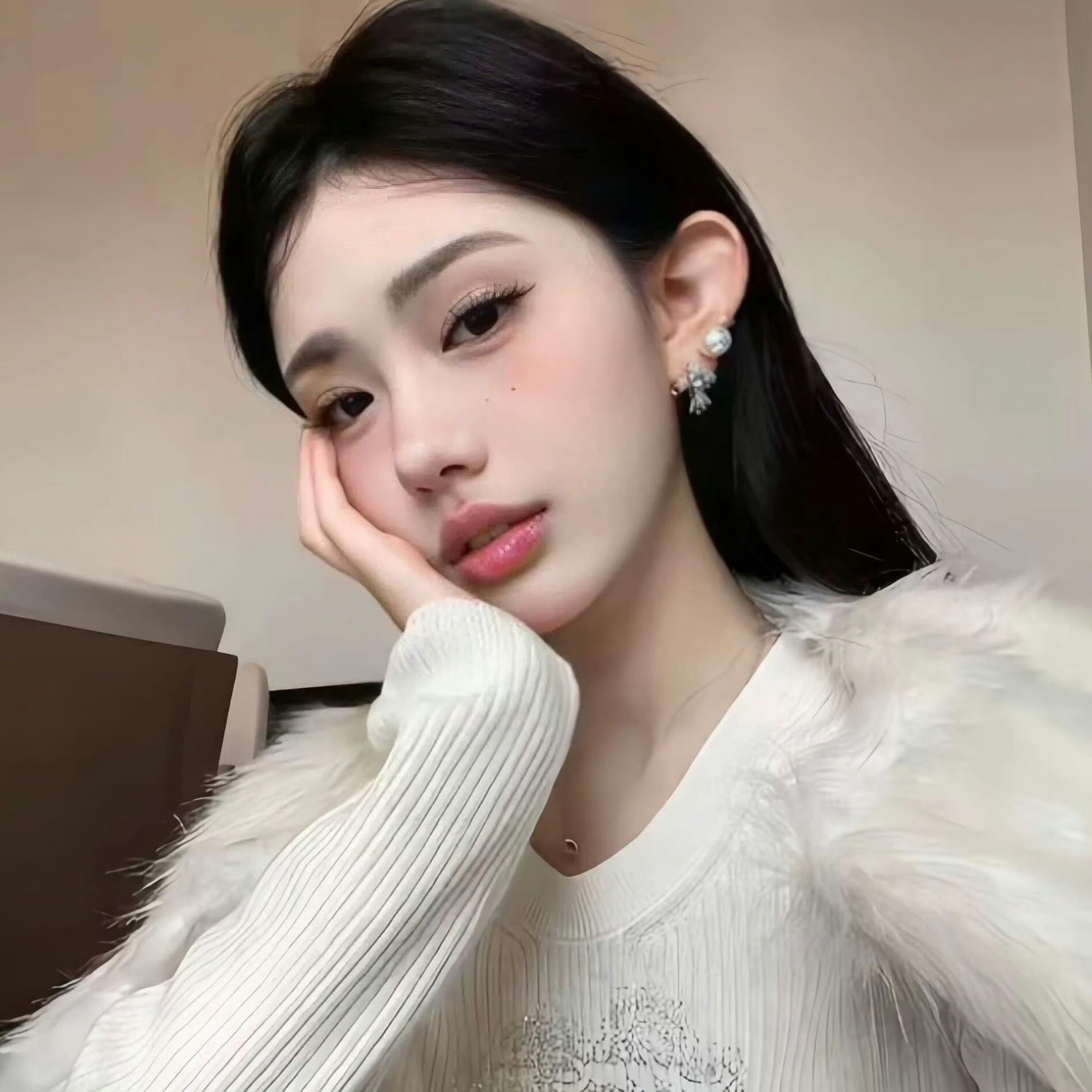 磁县伴游女生沈梦蝶的资料